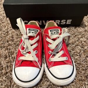 Converse All Stars Toddler Boy Size 8 Red Chuck Taylors